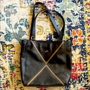 Leather tote